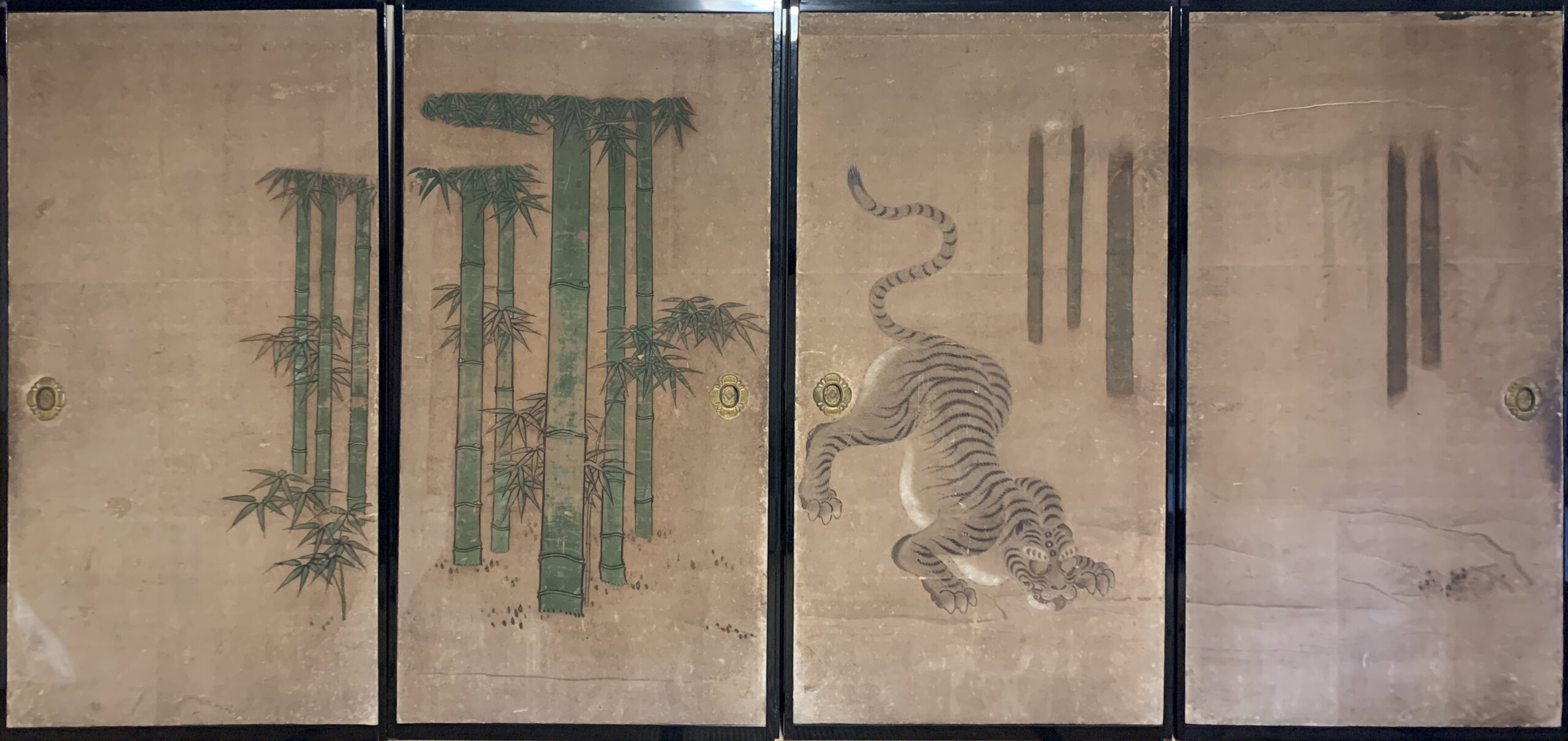 敦賀市立博物館 西福寺所蔵「竹虎図襖」（市指定文化財）
